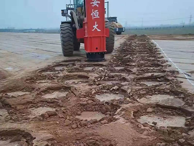 裝載機液壓夯實機